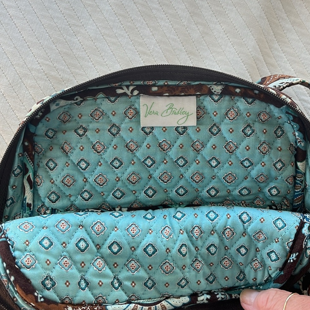 Backpack - Picture 3 of 5